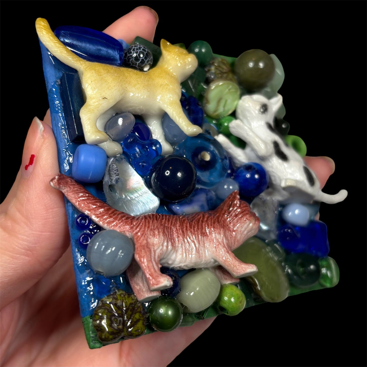 Cats 3D Assemblage Magnet